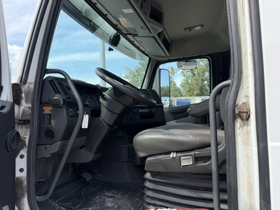 Used 2020 VOLVO VNL Conventional trucks Indiana US | Miedema Asset Management Group #1414624