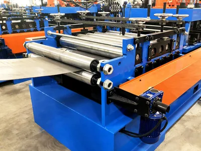 Quick Changeable C/Z Purlin Roll Forming Machine in China