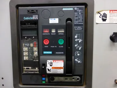 Siemens WL Switchgear, 480V, 7-Section, 4000/1600A Breakers