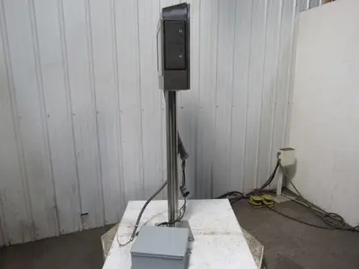 ARISTA STRONGARM ADM-1817AP Operator Interface & S.S. Pedestal Complete Unit