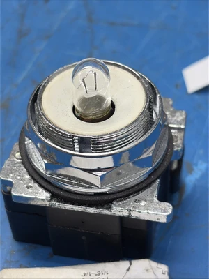 New | in-Stock CUTLER-HAMMER 10250T181N Lamps Indiana US | J&J Industrial Supply #1306355