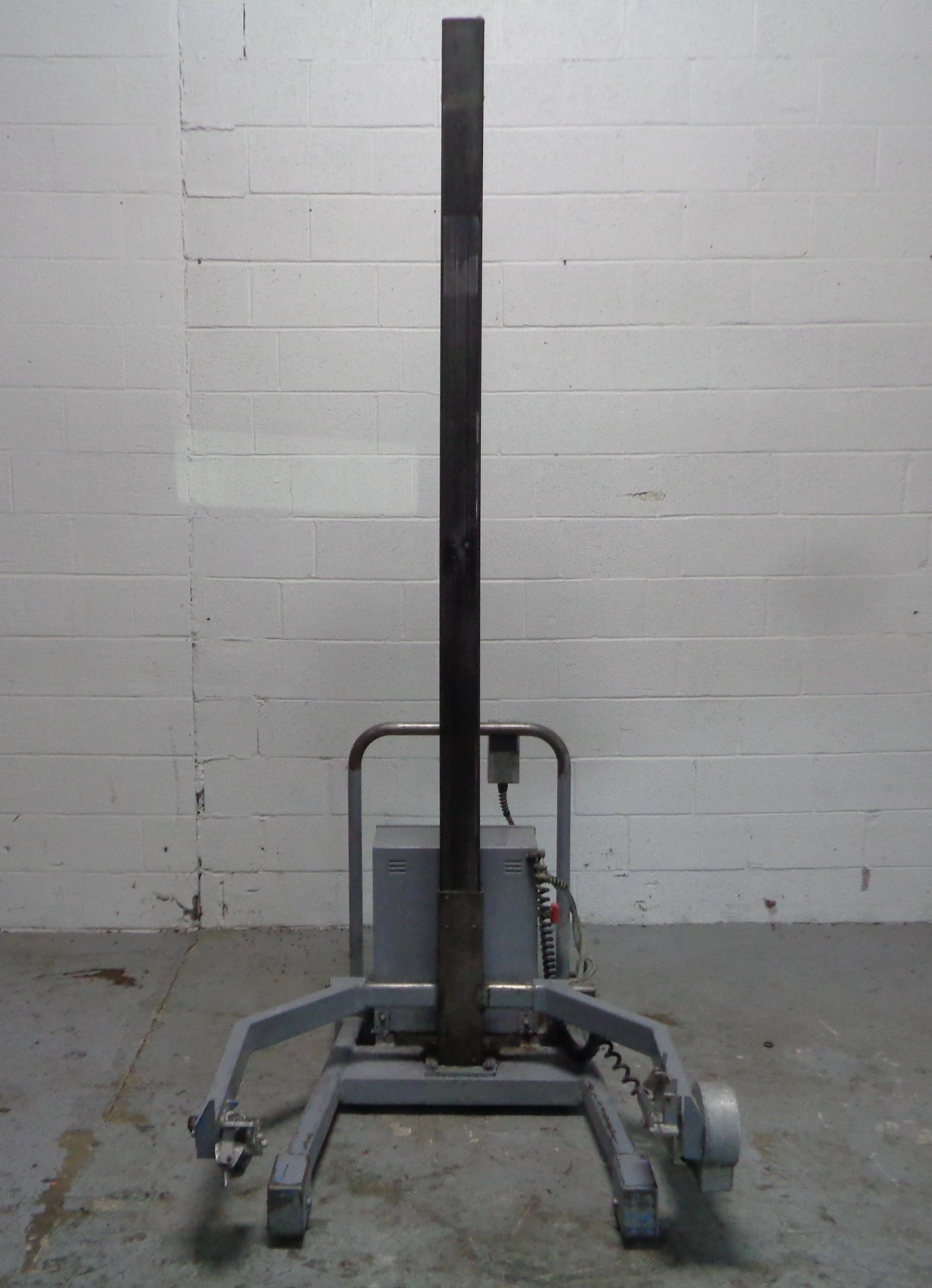 Used 2002 SAVAGE MFG. 0712-90 / LTT Bowl Lifts California US | BakeryEquipment.com #1554316