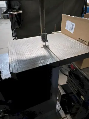 16" LETEN MODEL #PLCM-400A VERTICAL BANDSAW: YOBRO #24954