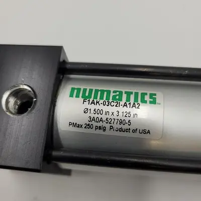 USED NUMATICS NUMATICS F1AK-03C2I-A1A2 PNEUMATIC CYLINDER