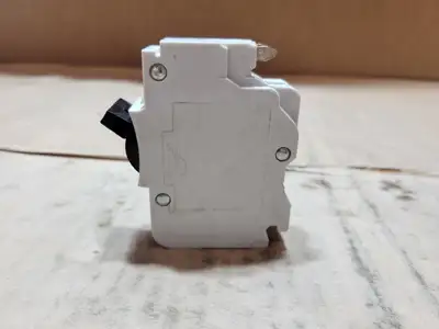 Used FEDERAL PIONEER NC215 Switchgears British Columbia CA | Lenmark #1438542