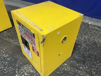 Used JUSTRITE 890420 Cabinets Ohio US | HGR 24 #1460139