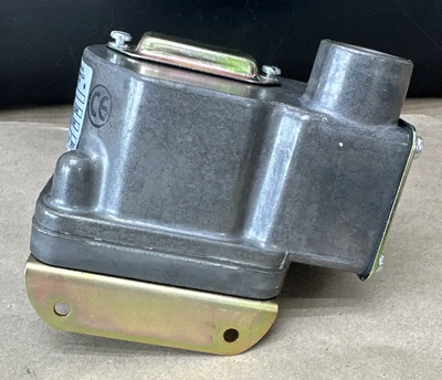NEW Barksdale D2T-H18SS
