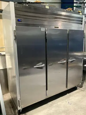 Traulsen G30011 77" G Series Solid Door Reach-In Refrigerator