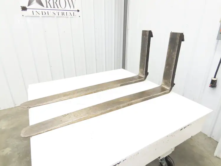 Used CASCADE _UNKNOWN_ Forklift Attachments Indiana US | Arrow Industrial #799270