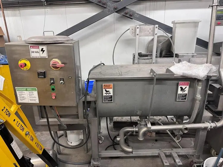 Used BLENTECH SM-18C44-3D Ribbon Blenders California US | Machinery & Equipment #1324654