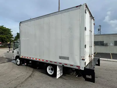 Used 2019 ISUZU NPR XD Reefer Trucks Florida US | Truck and Van Outlet #1509164