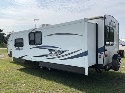 Used 2014 KEYSTONE OUTBACK M-323 BH 36' Campers, Caravans, Motorhomes Michigan US | Miedema Asset Management Group #1328972