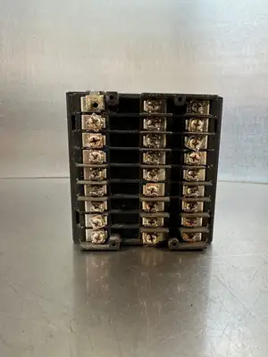 Honeywell UDC3000 Versa-Pro Temp. Control DC300K-E-0A0-20-0000-0 (4.2.5)