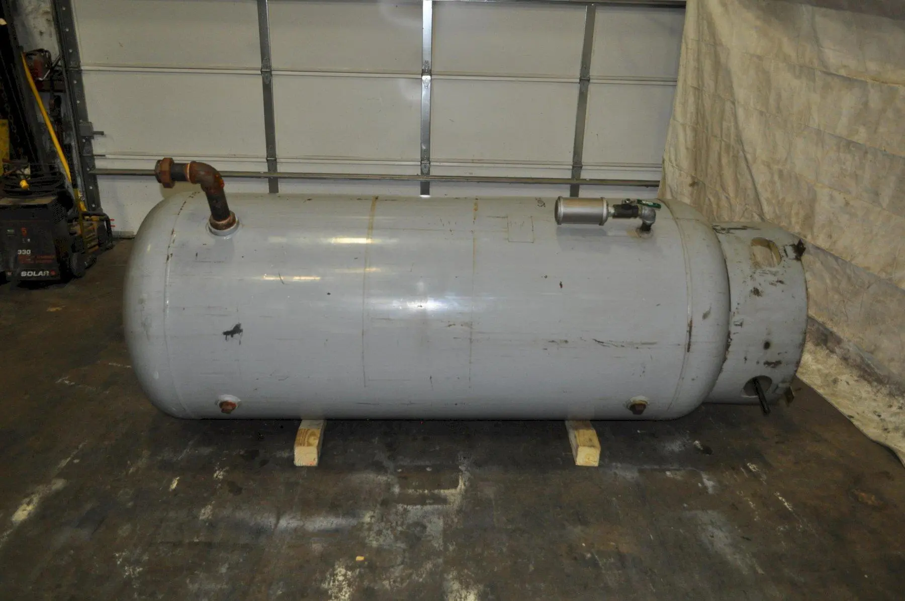 350 GALLON AIR RECIEVER TANK137 PSI