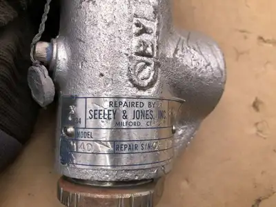 Dresser 1990C-1 1/2″ Consolidated Safety Relief Valve , Steel 140PSI 34GPM