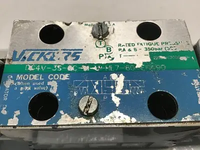 USED VICKERS DG4V-3S-6C-M-U-HL7-60-EN490