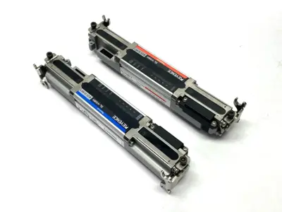 USED KEYENCE SAFETY LIGHT CURTAIN MAIN UNIT TRANSMITTER & RECEIVER