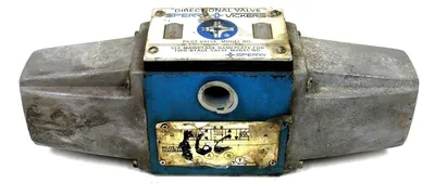 USED VICKERS DG4S4L-016C-50 DIRECTIONAL VALVE DG4S4L016C50