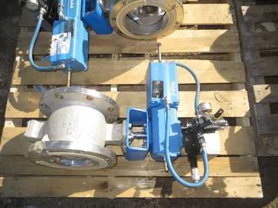 Neles Jamesbury  8"-150 V-Ball Control Valve