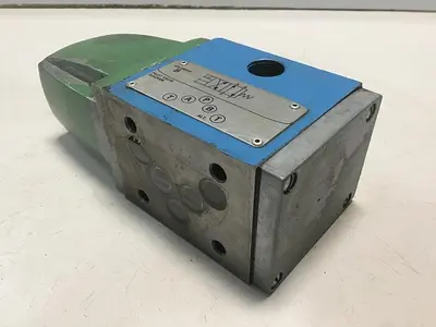 USED VICKERS DG4S4 012A 50