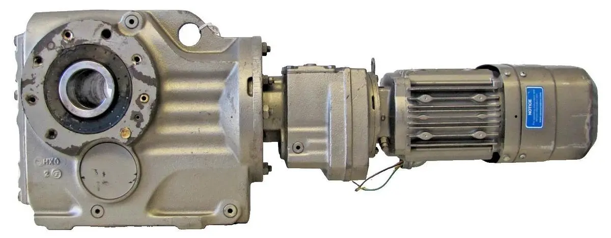 Sew Eurodrive Gear Motor Ratio 428.00 In 1690 rpm Out 3.9 RPM 460V 3 Phase