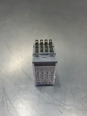 TURCK C9-A41X 250V 3A Relay w/S9-M Base. 4D-26