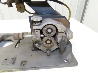 Miller S-52E Mig Welder Wire Feeder 115V Millermatic Spool .045" Rollers