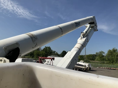 Used 2007 INTERNATIONAL 4200 Bucket (boom) trucks Michigan US | Miedema Asset Management Group #1304736