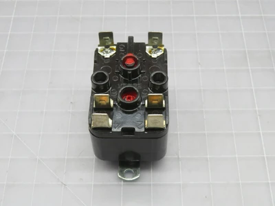 New | in-Stock ESSEX _UNKNOWN_ Relays & Switches | OCO Industrial #1621801