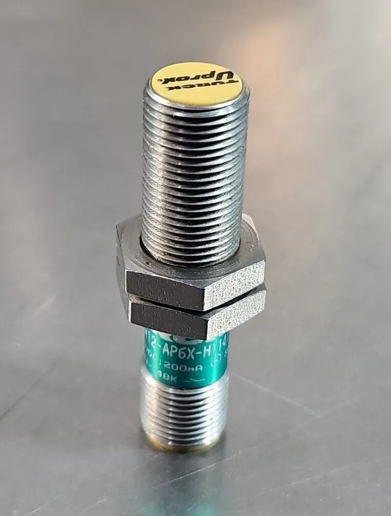 TURCK BI3U-EM12-AP6X-H1141 SENSOR. Loc5E-19