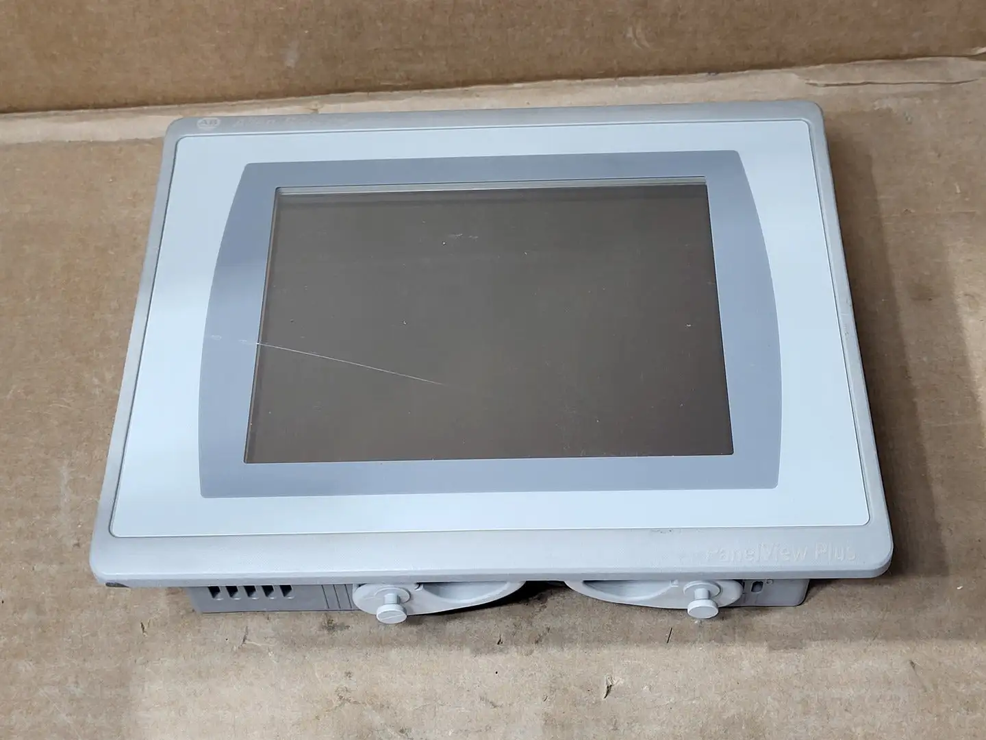 USED 2018 ALLEN-BRADLEY 2711P-T7C21D8S