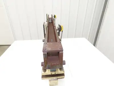 Used HOOSIER _UNKNOWN_ Vibratory Feeders Indiana US | Arrow Industrial #1436881
