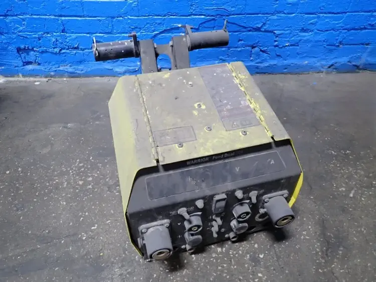 Used ESAB WARRIOR FEEDDUEL 304 Welding Machinery (Other) Ohio US | HGR 24 #1048066