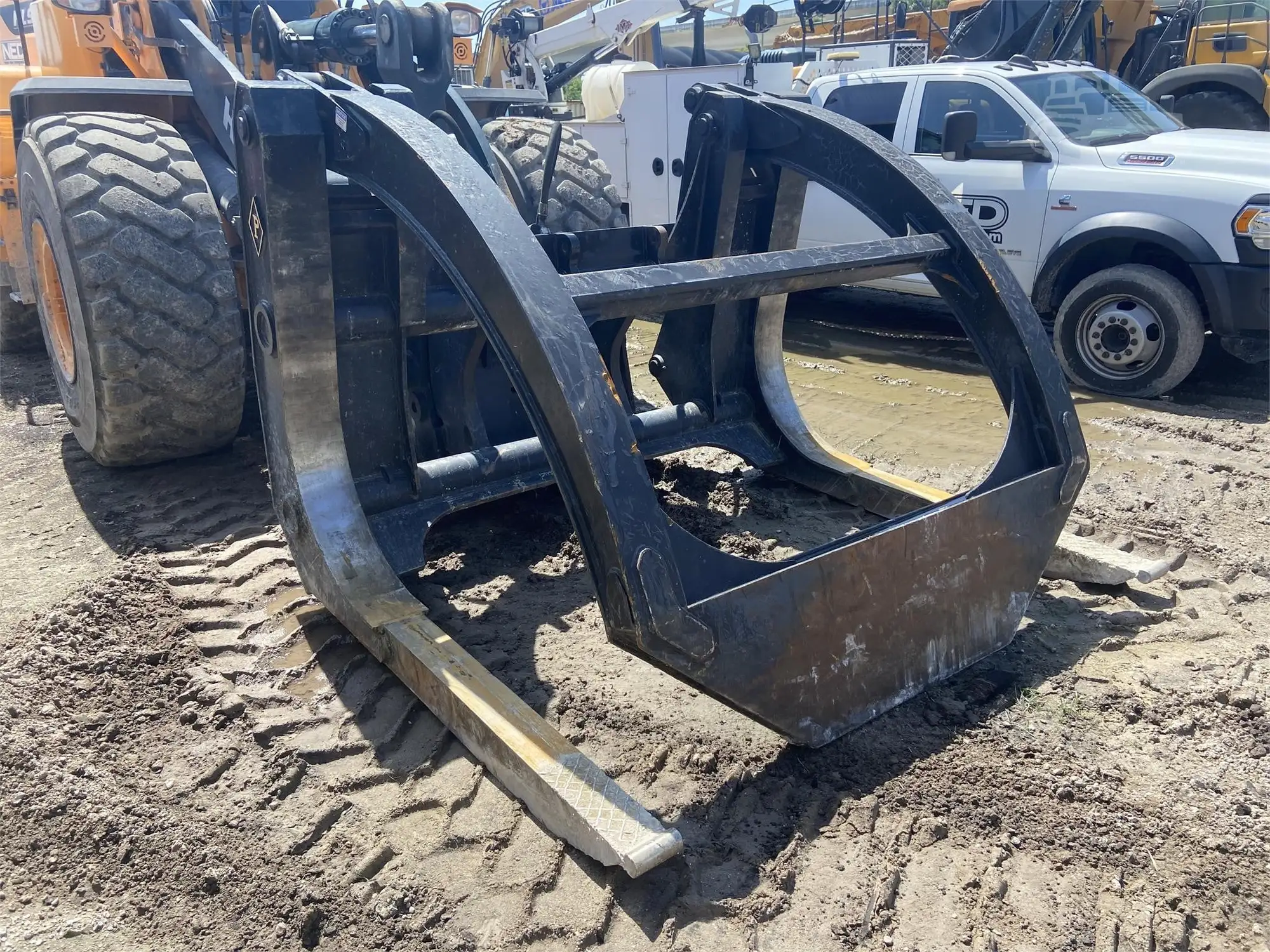New | in-Stock 2023 PEMBERTON HD 110" X 90" JRB 420 MILLYARD FORKS Log Grapples Florida US | National Equipment Dealers #1422534