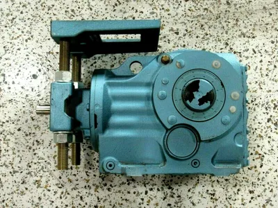 NEW SEW EURODRIVE KAF67AD2P GEAR REDUCER 108.03:1
