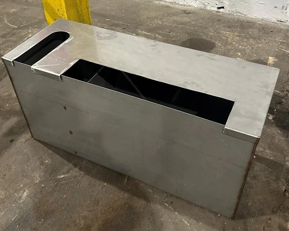 14" X 18" X 34" STAINLESS COOLANT TANK