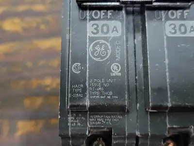 USED GENERAL ELECTRIC THQB2130