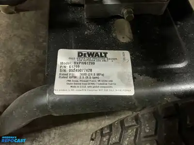 DeWalt 3600 PSI 2.5 GPM Model DXPW61299 Pressure Washer