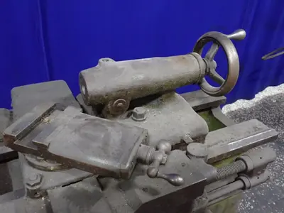 Rockford Economy Lathe 28" X 10" Lathe