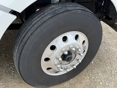Used 2024 KENWORTH T880 TRUCK TRACTOR Conventional trucks Michigan US | Miedema Asset Management Group #1709430