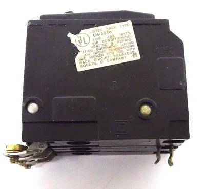 USED SQUARE D LM-3246 CIRCUIT BREAKER