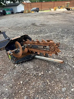 2019 DITCH WITCH SK15TR Walk-Behind Trenchers | Simonson Equipment (1)
