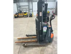 Used 2021 TOYOTA 8BWS13 Pallet Stackers Pennsylvania US | Iron Exchange Equipment Solutions #1353937