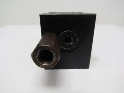 Vickers DGMX2-5-PP-BW-S-30 SystemStak Reversible Hydraulic Reducing Valve