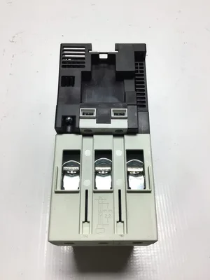 Siemens 3RT1045-1BB40 Contactor 105A 1-3PH 1-3HP