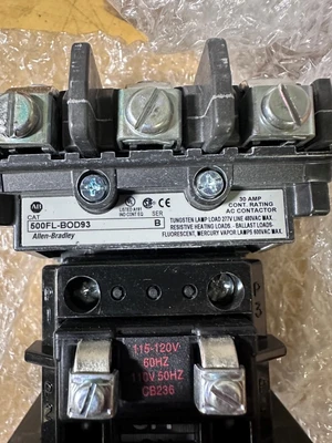 ALLEN BRADLEY 500FL-BOD93 #SIZE1 AC CONTACTO