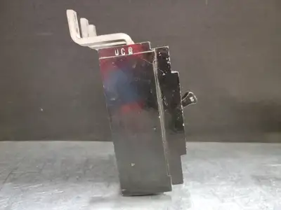 USED SQUARE D 999330