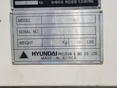 Used HYUNDAI SPT-V100 Vertical Machining Centers British Columbia CA | Lenmark #237542