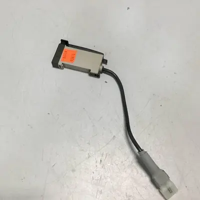 USED OMRON E3X-NT11