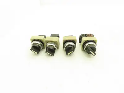 Fuji Electric Pushbutton Selector Pilot Light Alarm Buzzer Mixed Lot of 15